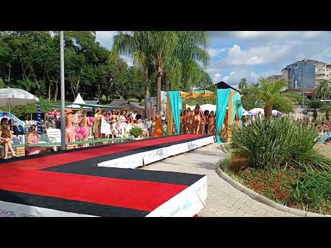 Assista ao Desfile Final da Garota Piscina @machadinhothermas