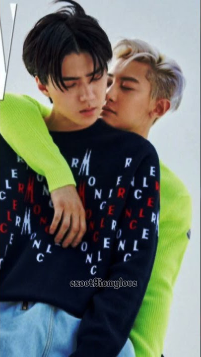 EXO Sehun Chanyeol x Shake your body like a belly dancer #exo #sehun #chanyeol #exosc #sechan #kpop