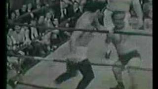 Play video: Johnny Ginger wrestles the midget, Mauler McGurk!