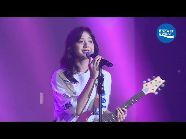 [Live Performance] AZIZI JKT48 - EUREKA MILIK KITA @GRAND FINAL #BINTANGSMA2022 class=