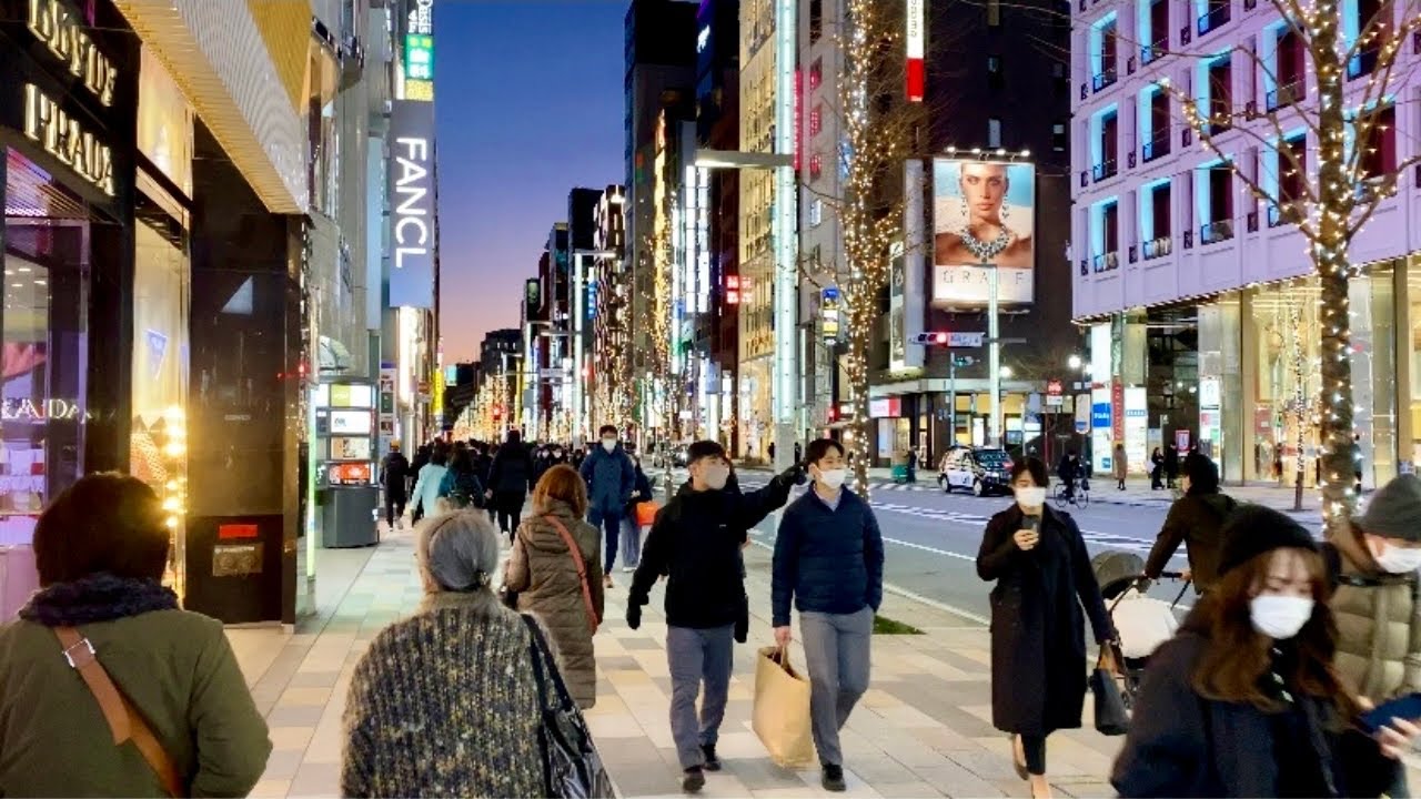 [4K] Ночная прогулка по токийским районам Юракучо, Гинза и Синбаси