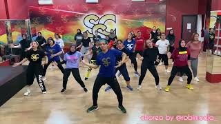 HYUNA - Roll Deep | ZUMBA | KPOP | Choreo by @robimodjo | Sofie Studio Center 1 Majalaya