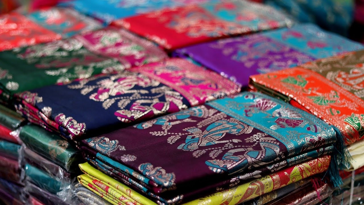 Mahaprabhu Saree Kuthir | Saree Wholesale In Santipur | Santipur Saree Market | Saree Wholesale