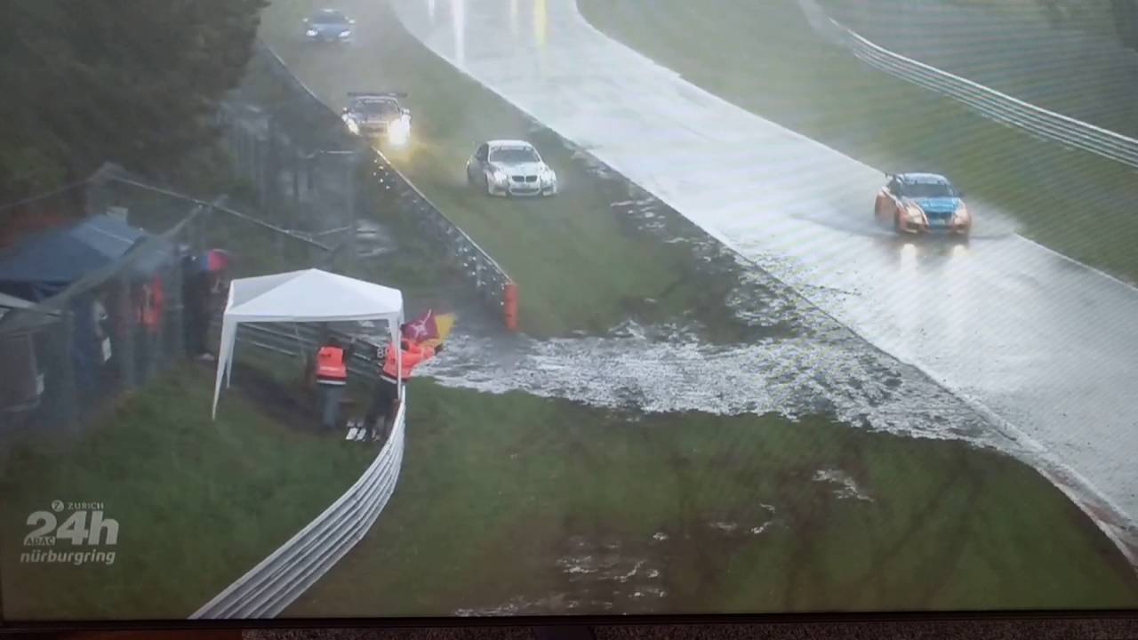 Nurburgring 24 hour - rain  - crash - spins - red flag