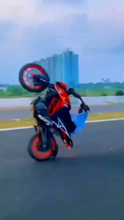 dukki tikki puri thok thok rakhda status || bike rider# short video 💯