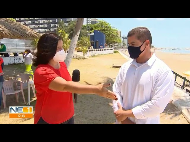 Mutirão de limpeza nas praias de Olinda