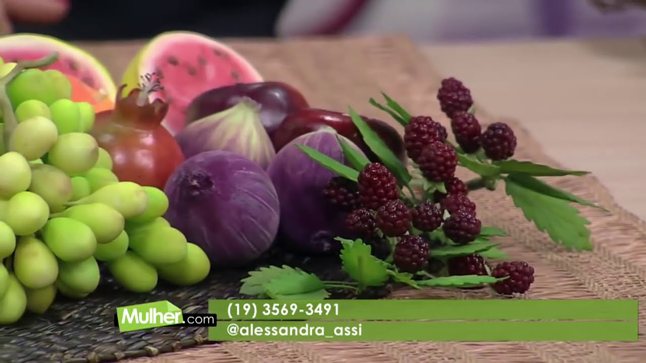 Uvas rubi em biscuit por Alessandra Assi - 20/12/2017 - Mulher.com - P2/2