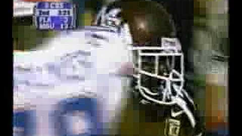 Willie Blade and Pig Prather sack Rex Grossman
