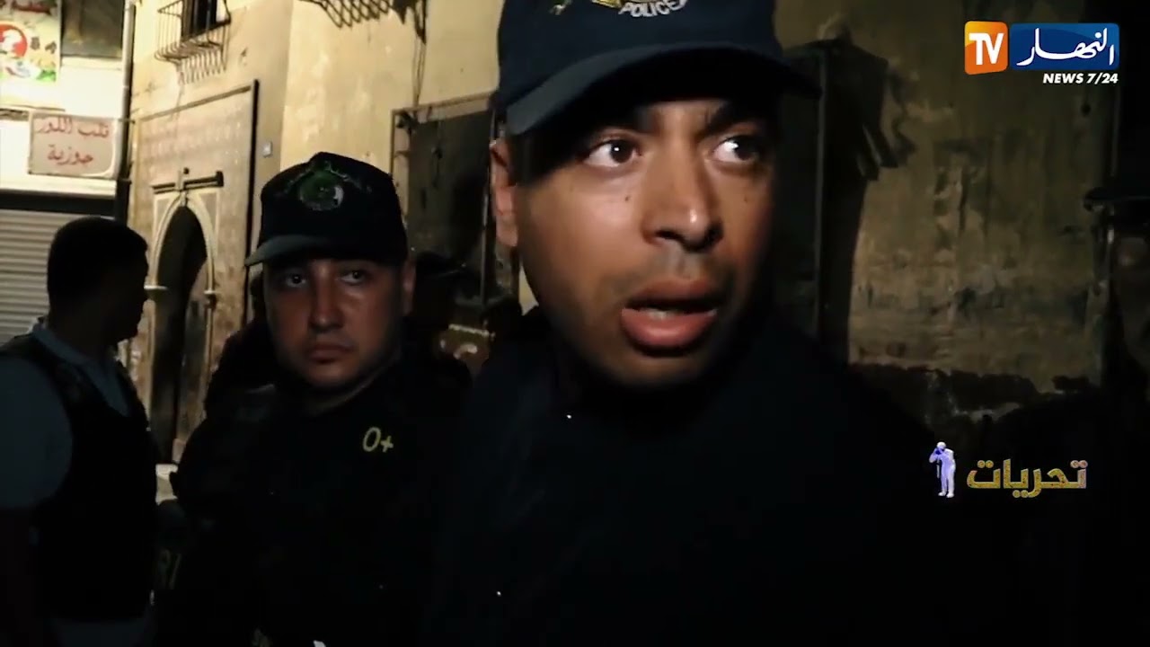 شاهد كيف أطاحت عناصر البياري بعصابة خلال دوريات تطبيق الحجر  #covid19 #algerie