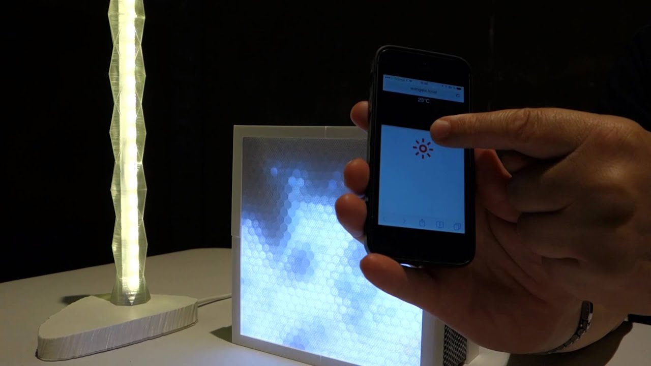 HTML5 lights at Maker Faire Paris - YouTube