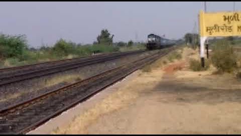 Never seen such in IRFCA wdm3a vatva in ahemdabad somnath intercity express