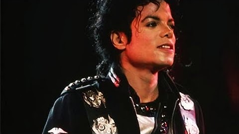 Michael Jackson - WBSS (Bad Tour) (Sydney, Australia) (Snippets) (Remastered Quality) 60fps