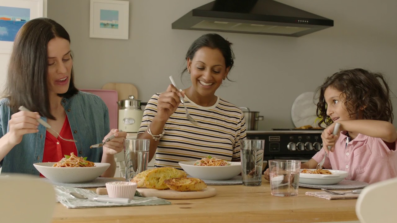 Russell Hobbs - Retro Cream Kettle