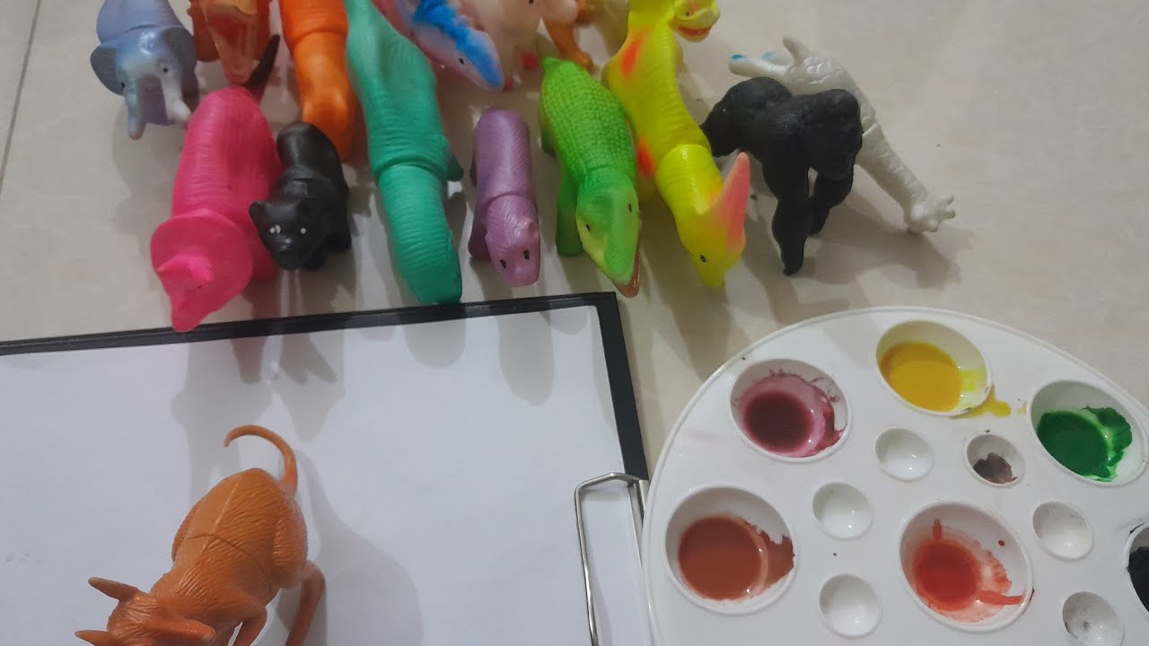 Learn colour for kids/animal colour learning video - YouTube