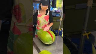 Must Try! Taiwanese Giant Watermelon Juice - Fruit Cutting Skills