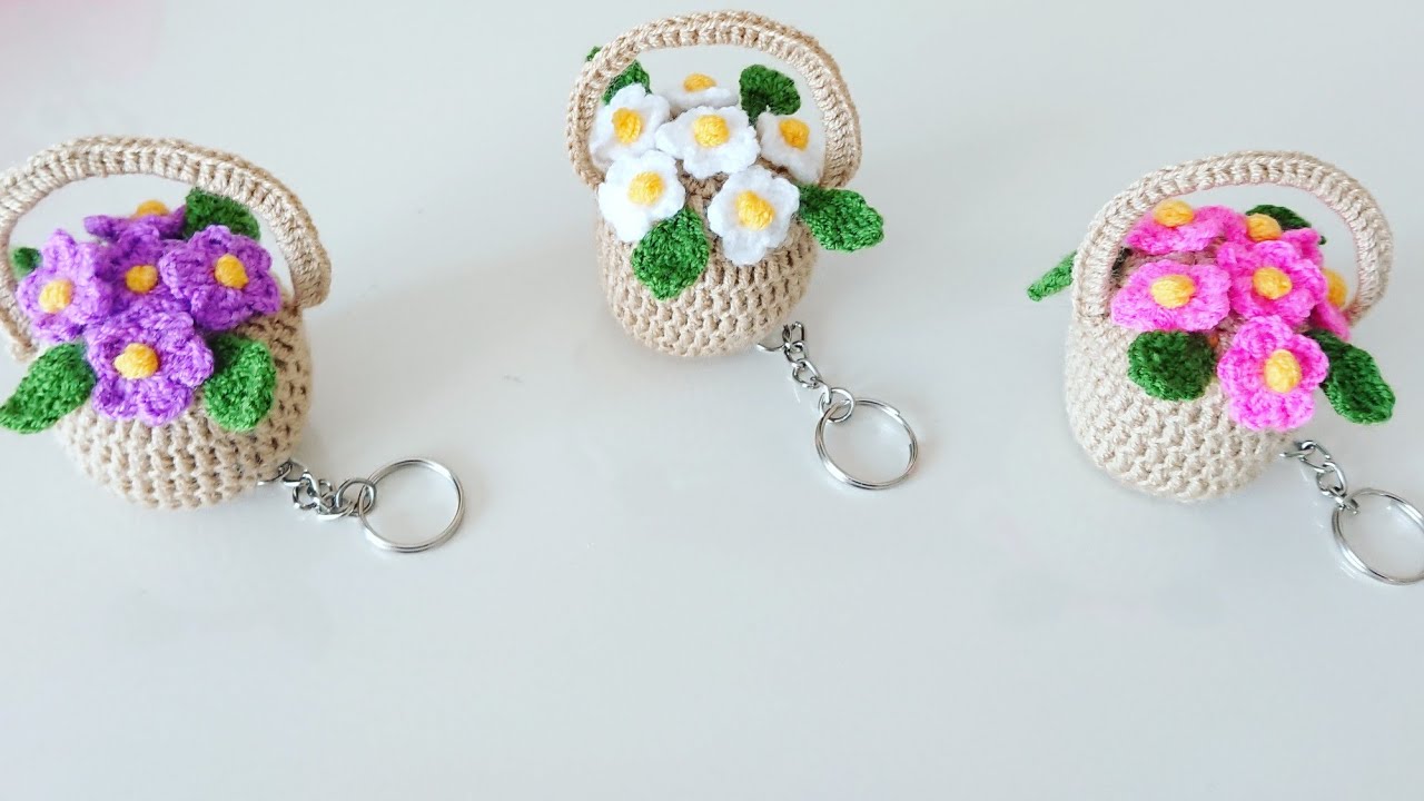 ÇİÇEK SEPETİ ANAHTARLIK MODELİ (tasarım sevilay uysal) /Knitted flower basket key chain model