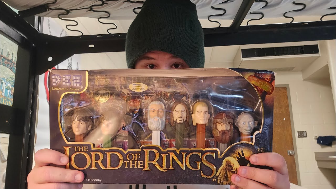 LOTR Pez Unboxing 