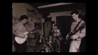 Watch Minutemen Swing To The Right video