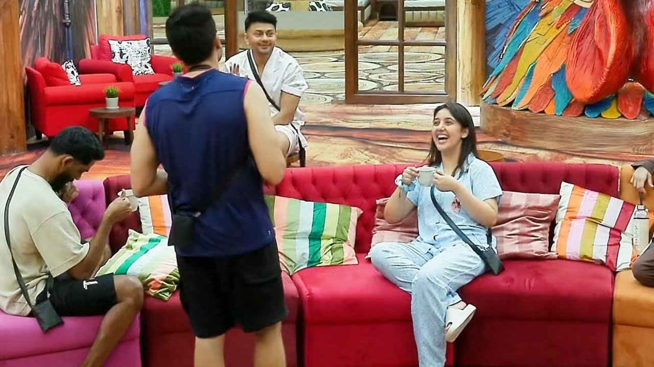 Bigg Boss 19 LIVE: Animal Lovers Ki Hypocrisy Par Ashnoor Kaur Ne Kya Kaha?