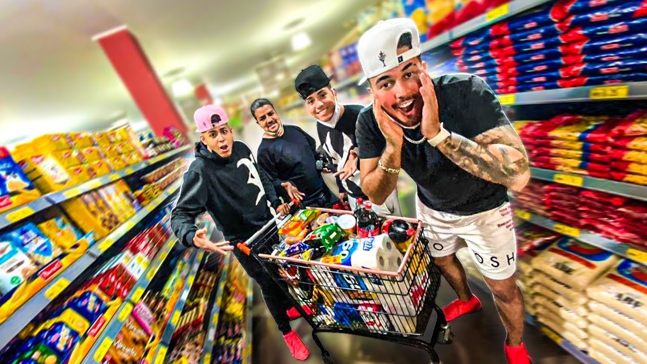 DIZENDO SIM PARA TUDO NO MERCADO PARA MEUS AMIGOS * compra da casa do lago *