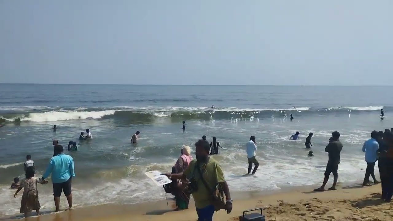 Chennai ka famous merina bech