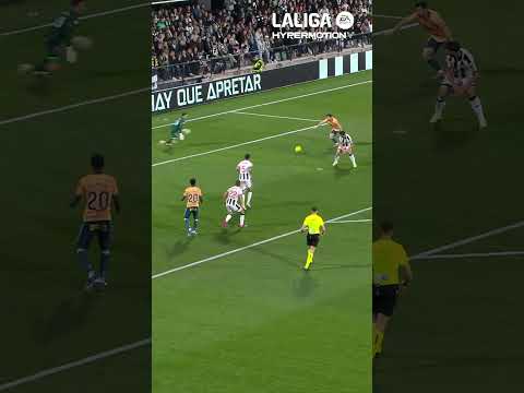 💥 Giorgi Guliashvili ya sabe lo que es marcar con el Racing 💚🔥 #laligahighlights #castellónracing — football highlights