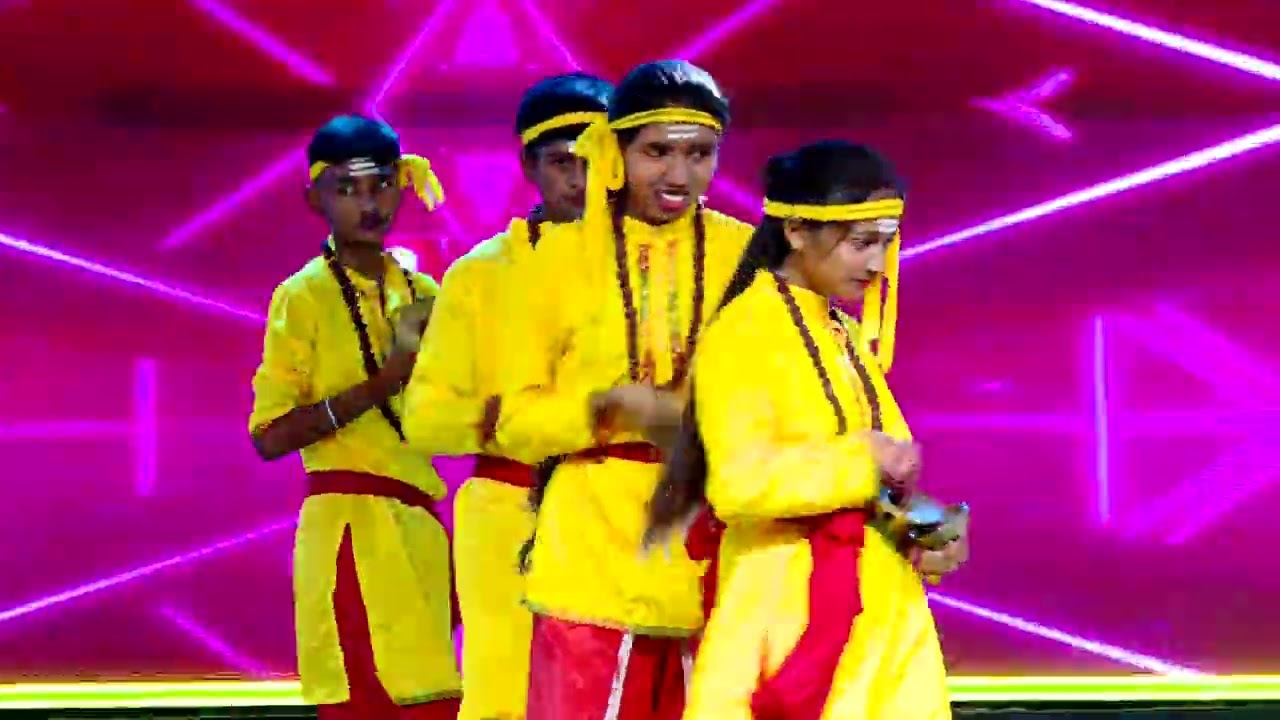 Folk dance of Karnataka By Grade 8 Students...🥳