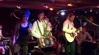 The Urban Turbans (Tut) - Tamburu Yokustan [Mabel Matiz Cover]