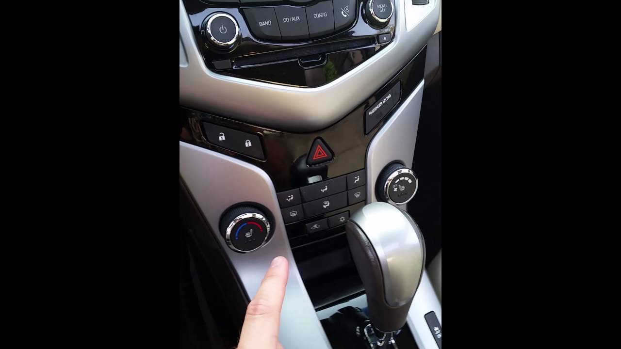 Removing Chevrolet Cruze Automatic Silver Trim