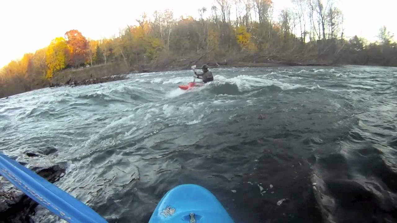 Kayaking Kellys Rapid (Reading Pa)