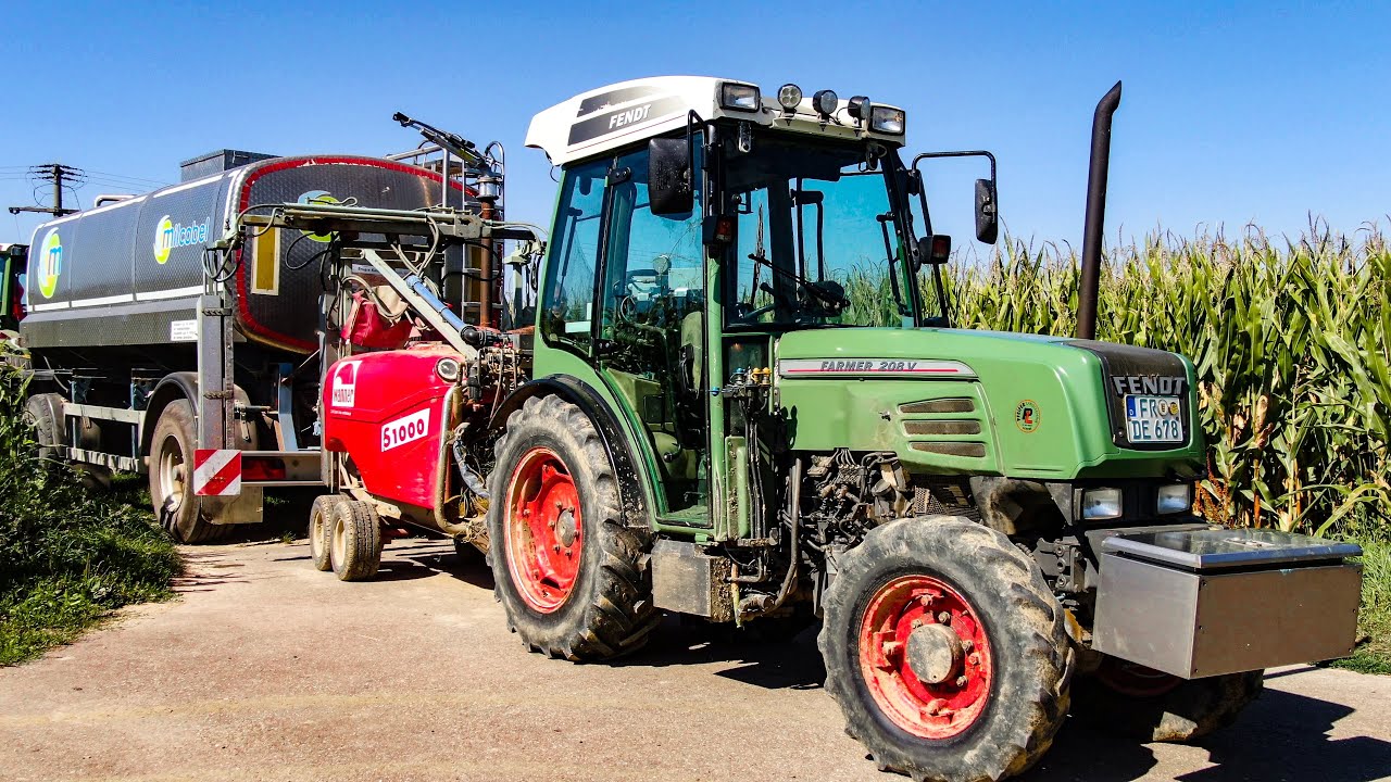 FENDT Traktoren im Einsatz 2020 | Spargelpflege - YouTube