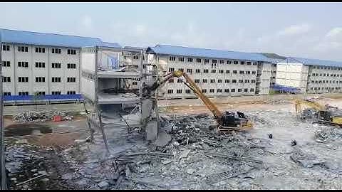 Cat330D long arm crusher (Ecotrans)Specialist in heavy machinery rental Sales@ecotrans.com.my +60178