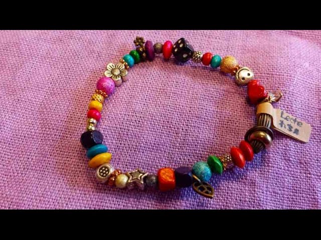 夏休み子供と一緒に 簡単ハンドメイド 作り方 カラフルブレスレット