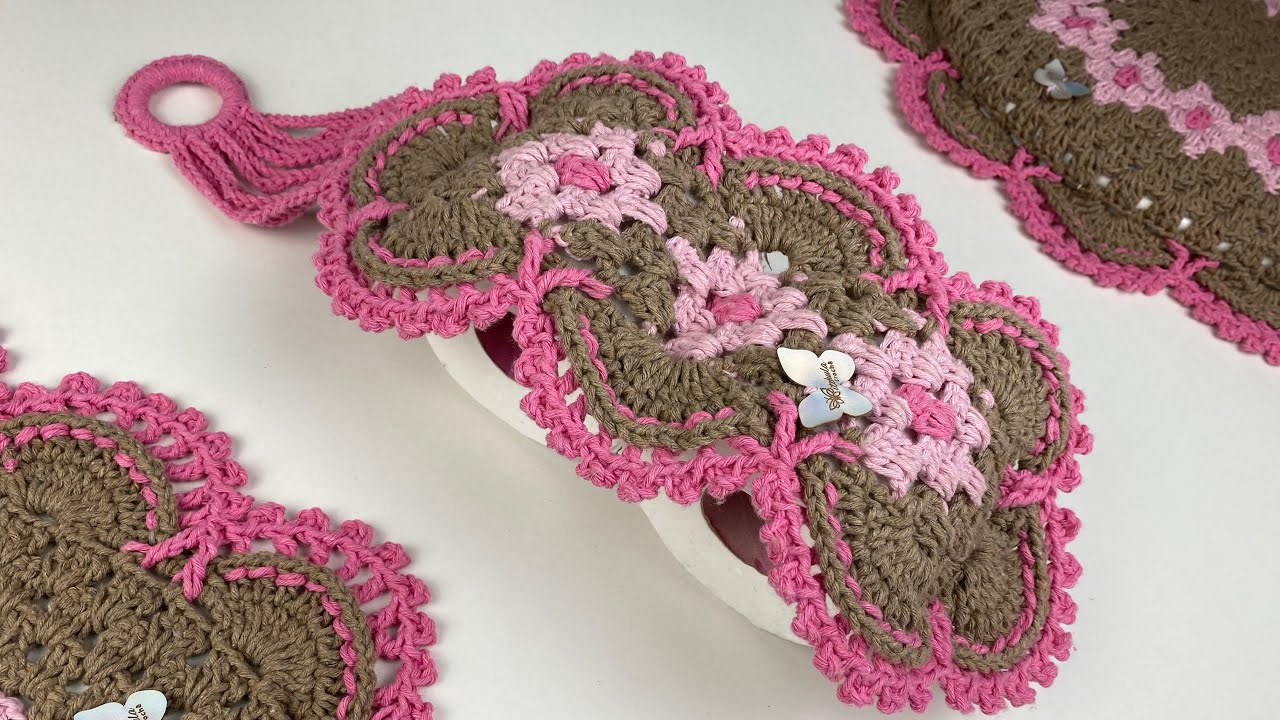 PORTA PAPEL HIGIÊNICO JAQUE, JOGO DE BANHEIRO JAQUE por @PitchulaCroche #crochet #crocheting