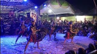 Senyumnya berat bikin kangen singo putro bawono.