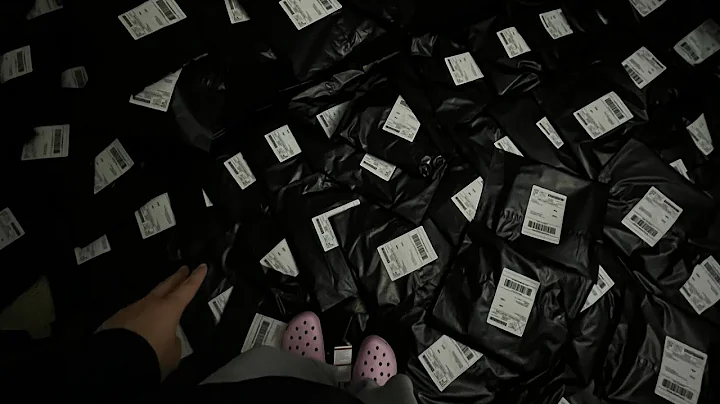 WHY YOU SHOULDN'T START A CLOTHING BRAND