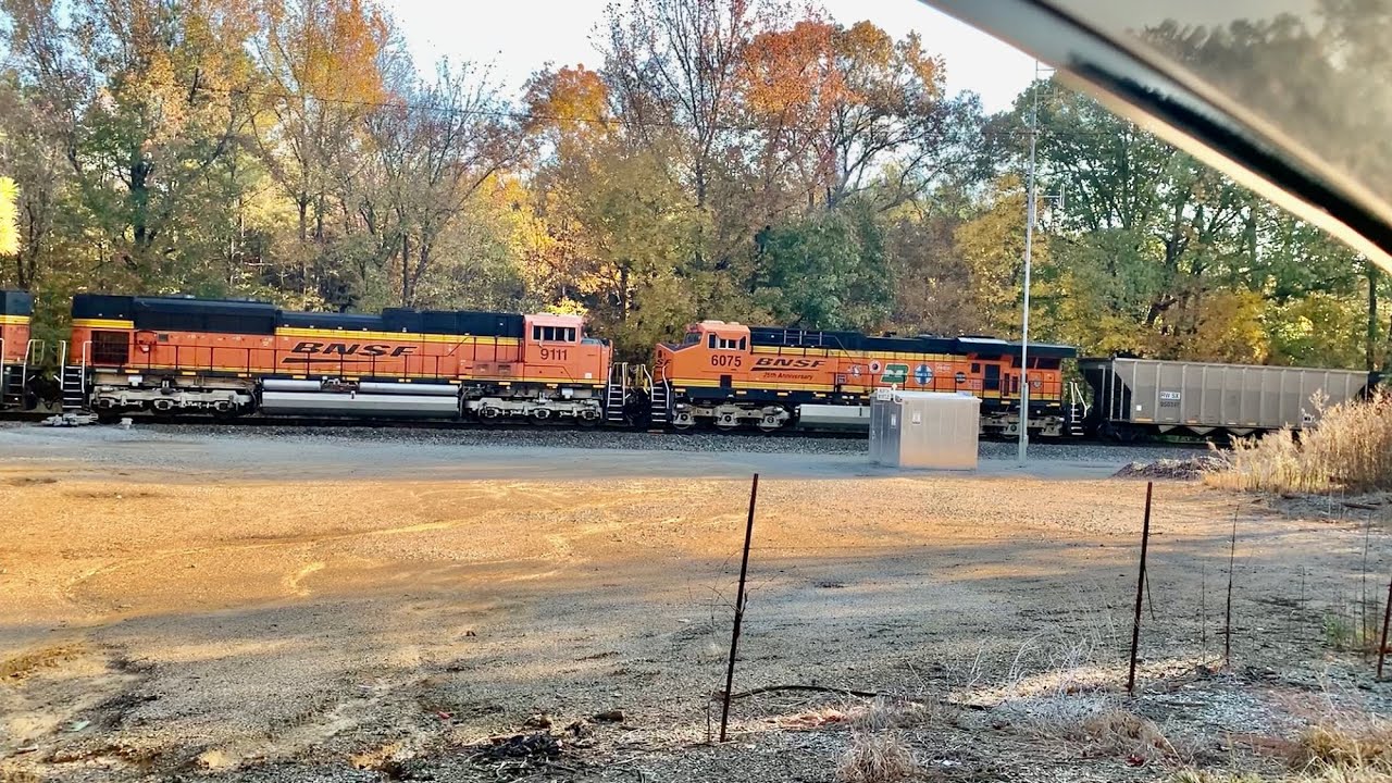 October locomotives Bnsf CSX ferrmax kcs (79) - YouTube
