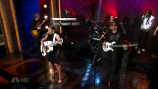 Nelly Furtado - All Good Things (Come To An End) live @ late night with Conan O'Brien
