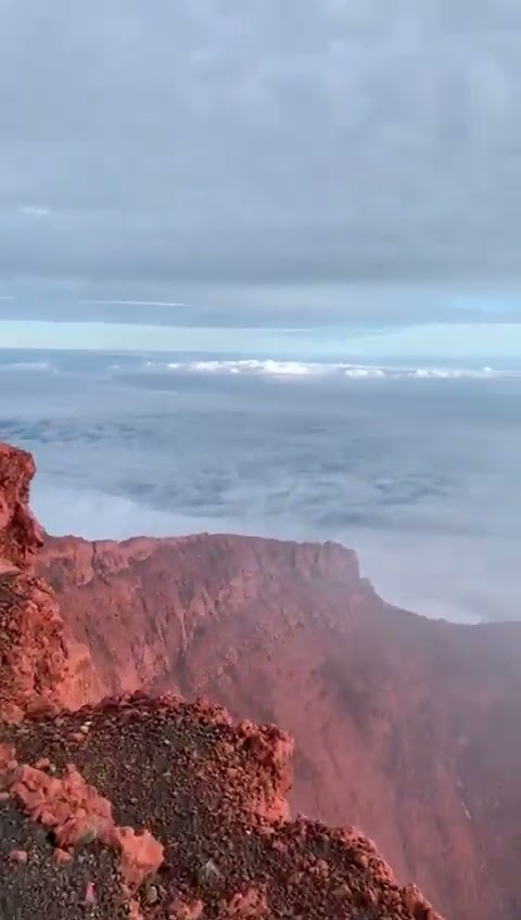 PUNCAK GUNUNG KERINCI