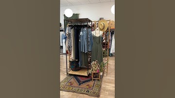 Giving this boring display a makeover.  What do you think? #visualdisplay #decor #makeover