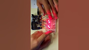 Jogo de reação construido apartir do Arduino