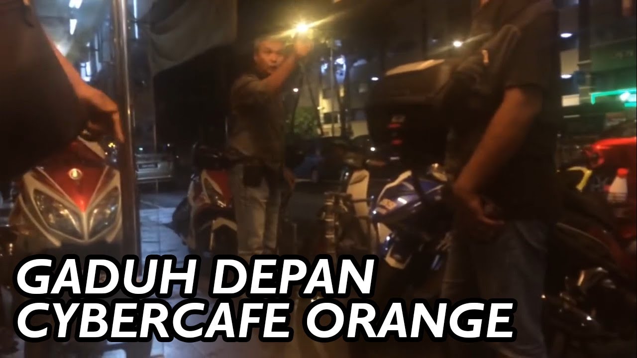 Lelaki Singapura Dipukul 2 Lelaki By Utusan Online
