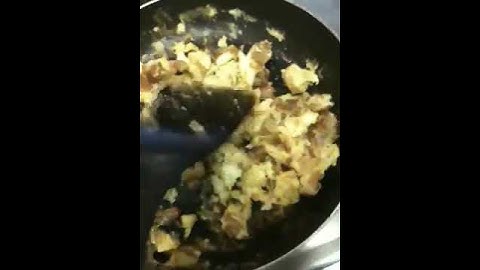 Chorizo (Italian) and eggs