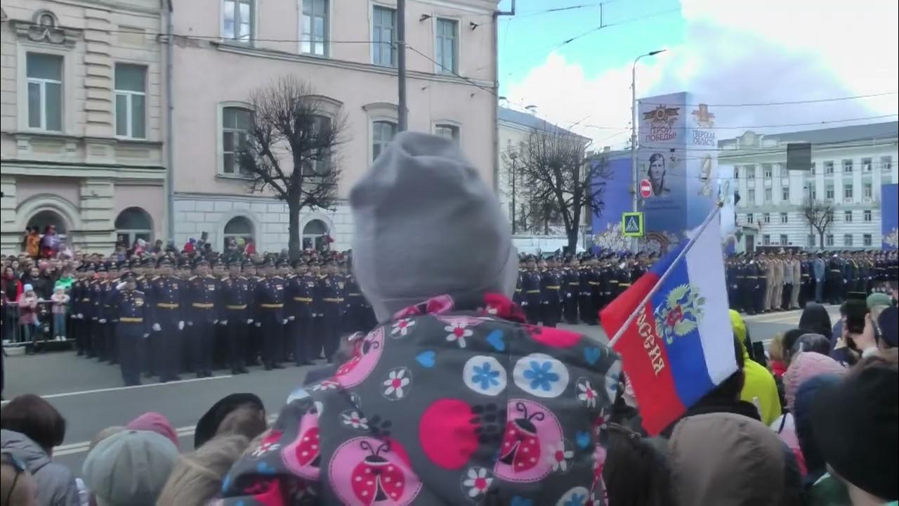 Во сколько парад в твери. Парад победы в твери 2025. парад в твери 9 мая 2025 тверь. парад в твери 9 мая. парад в твери 2025.