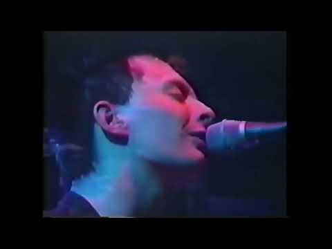 Radiohead - Paranoid Android (Early Version, Live in Mansfield 1996)
