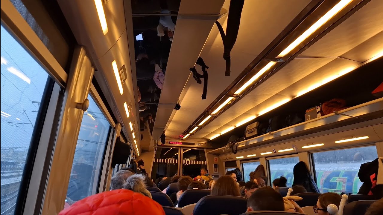 Călătorie cu trenul spre Brașov: Peisaje de iarnă și experiența Regio Călători