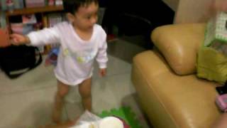 練習跳巧虎ONE TWO THREE 舞20091111-3.AVI