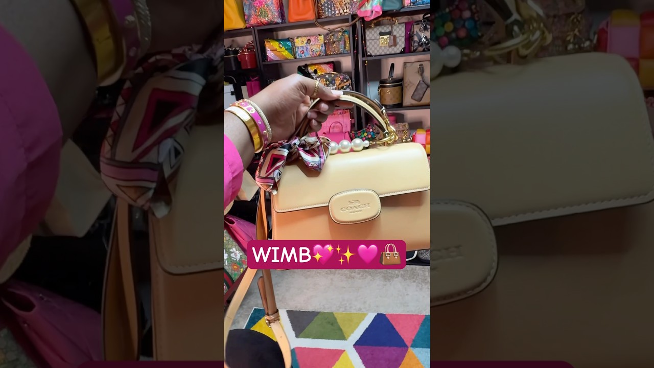 What’s in my bag ? Coach Eliza Top Handle 🩷👜✨ 