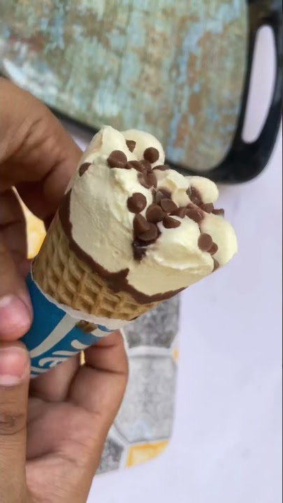 Cornetto choco vanilla ice cream cone