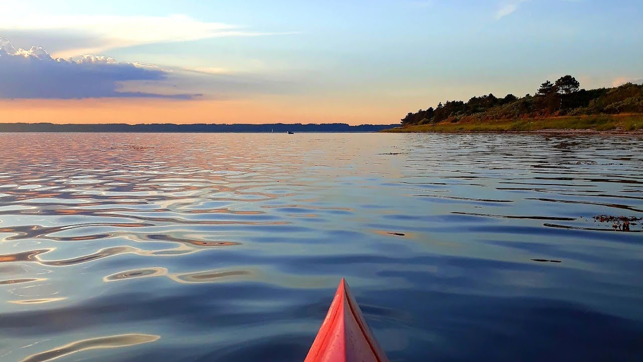 Kayak i Ebeltoft. Turkajak, havkajak og polokajak. solnedgang + marsvin. - YouTube